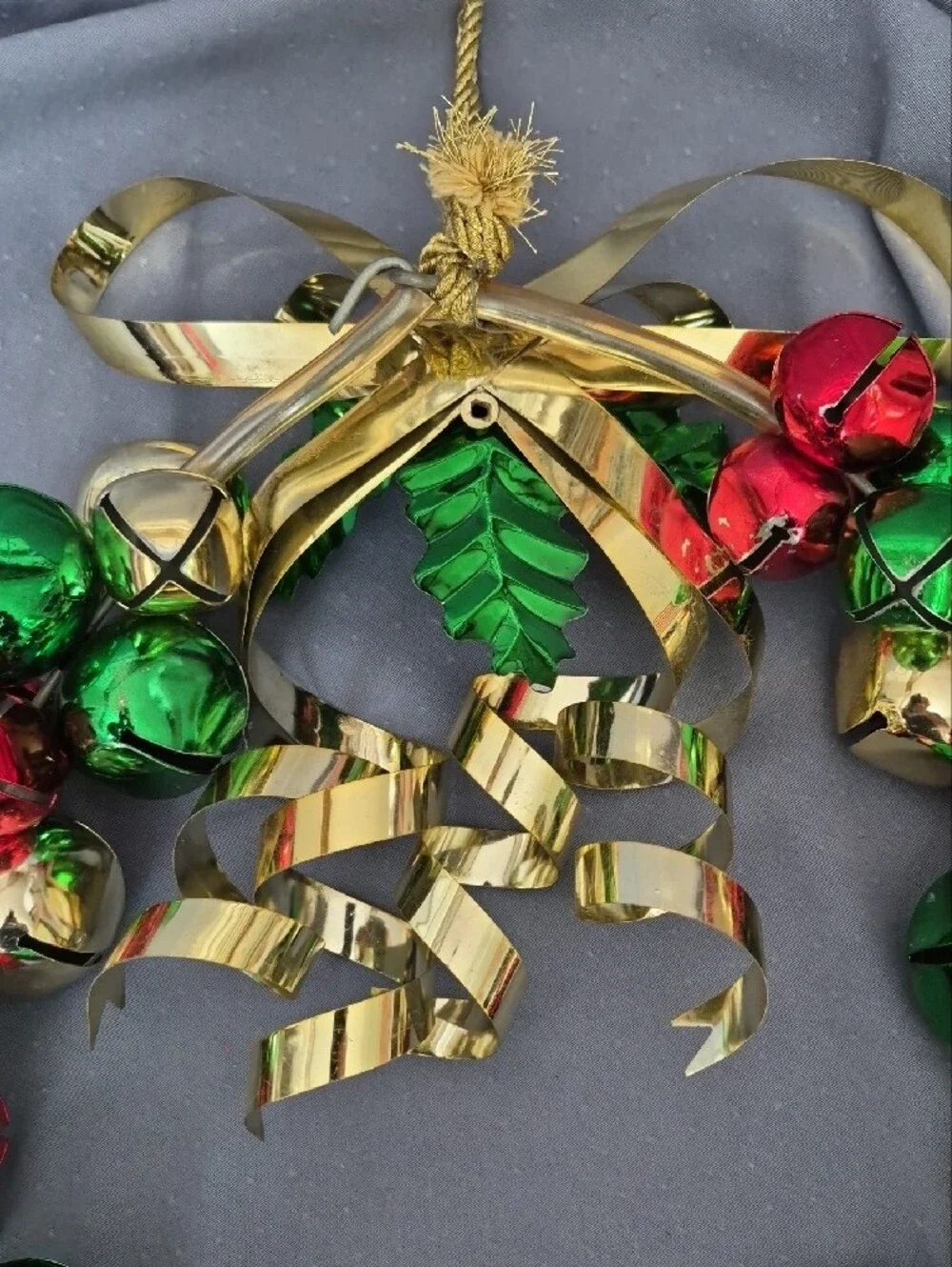 Vtg Metallic Christmas Wreath Green, Gold and Red Jingle Bells Festive Holiday